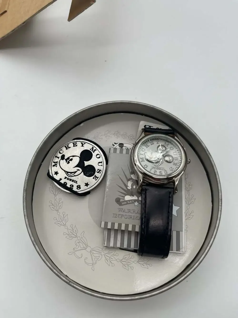 Fossil Disney‎ Mickey Mouse 1928 Limited Edition Watch Set LI-1617 Black